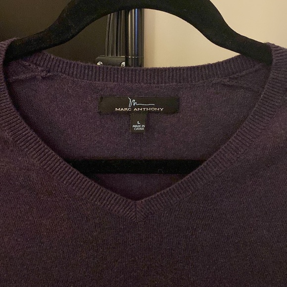 Marc Anthony plum v neck sweater with detailing on the shoulders - Picture 2 of 3